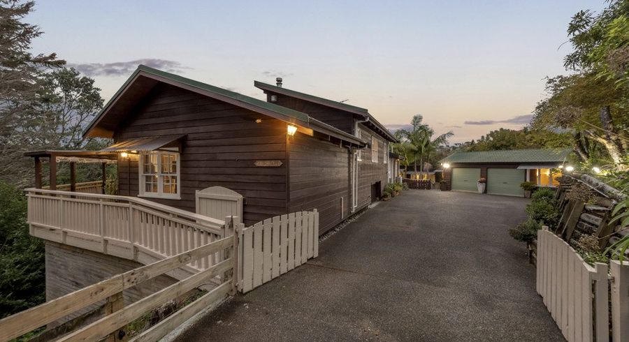  at 41 Tanglewood Place, Cockle Bay, Manukau City, Auckland