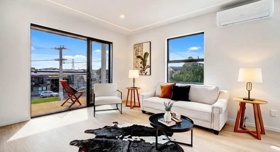  at 1/16 Binsted Raod, New Lynn, Waitakere City, Auckland