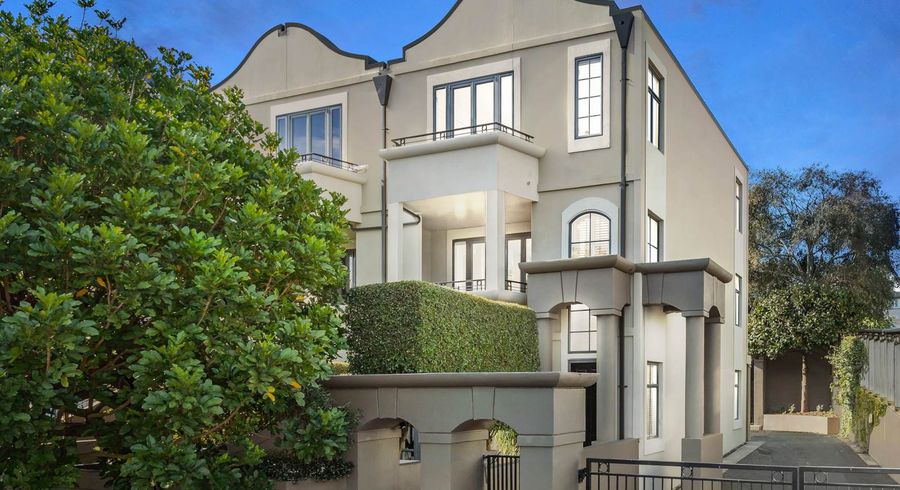  at 4/9 Balfour Road, Parnell, Auckland