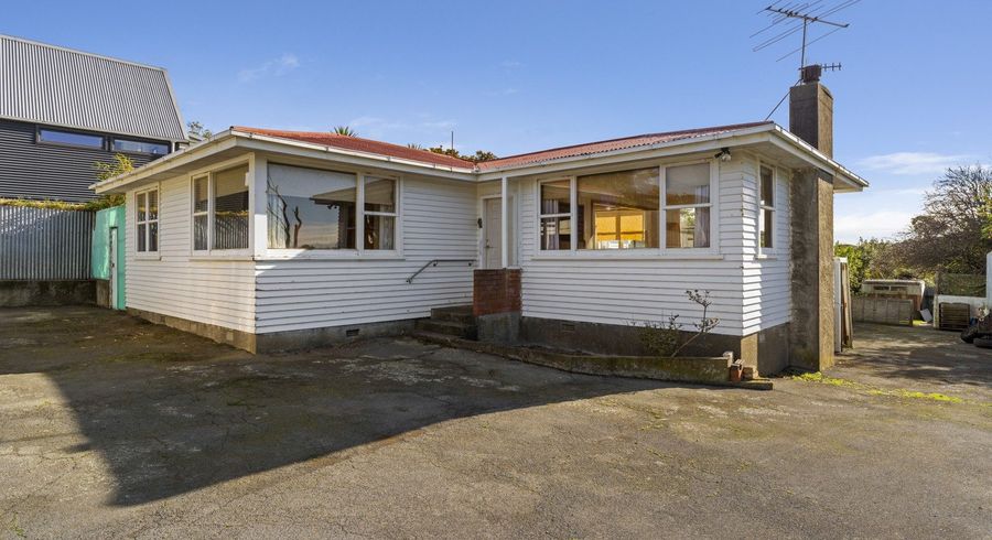  at 135 Muri Road, Pukerua Bay, Porirua