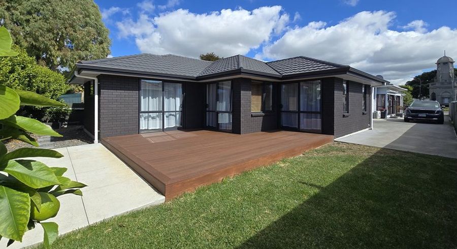  at 194 Gloucester Street, Taradale, Napier, Hawke's Bay