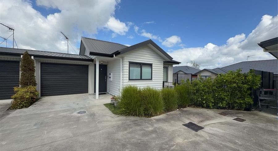  at 2/2 Lambert Court, Glenview, Hamilton, Waikato