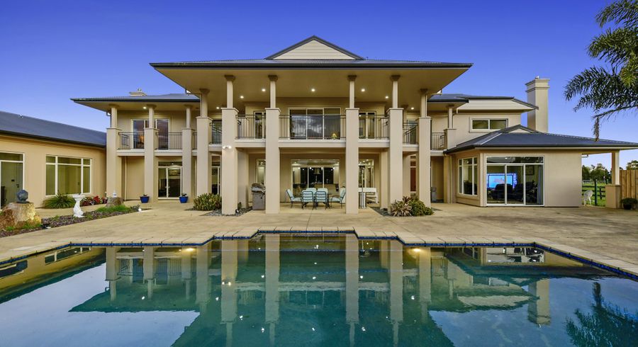  at 64 Houghton Road, NGAHINAPOURI, HAMILTON