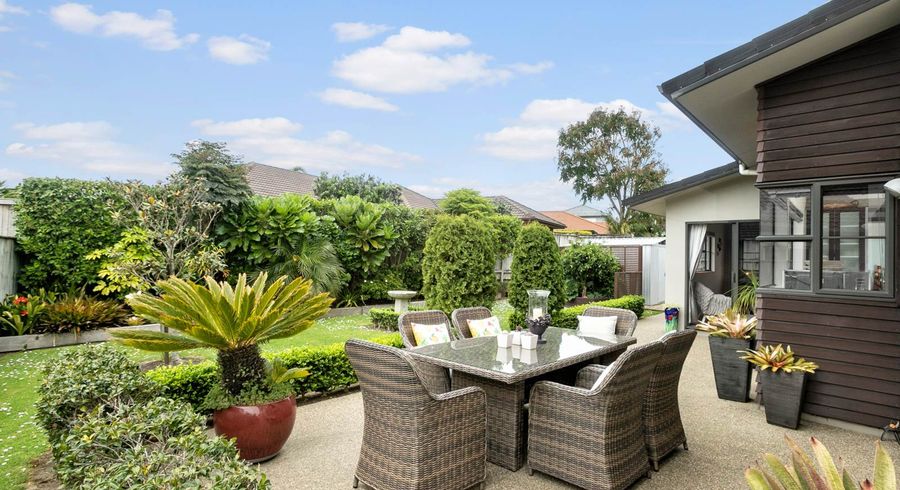  at 7 Bronwylian Drive, Flat Bush, Auckland