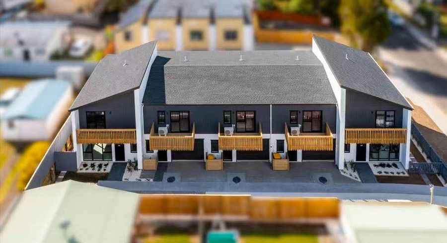  at 3/13 Normandy Place, Henderson, Waitakere City, Auckland