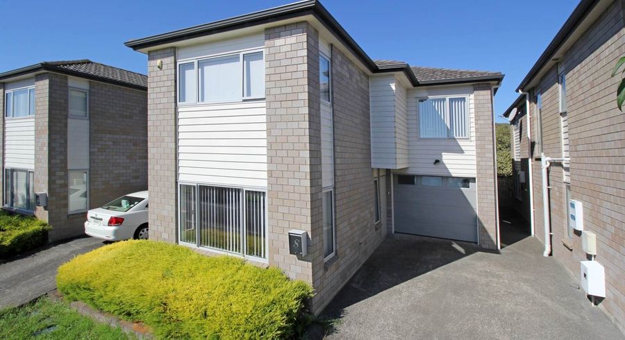 at 8 Killarney Drive, Flat Bush, Manukau City, Auckland