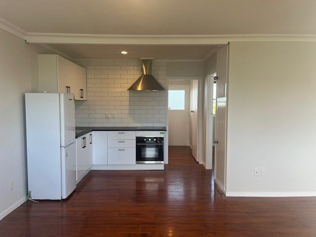  at 4/2 Thatcher Street, Mission Bay, Auckland City, Auckland