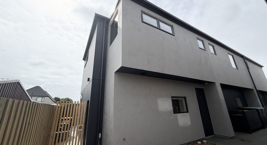  at 10/527 Hereford Street, Linwood, Christchurch City, Canterbury