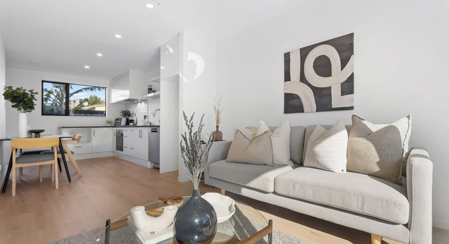  at 4/3 Derrett Place, Mangere Bridge, Manukau City, Auckland