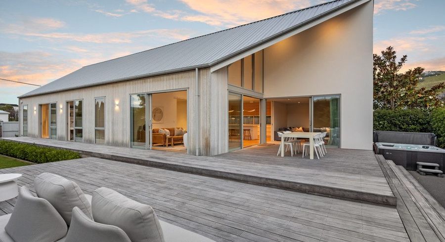  at 72 Nayland Street, Sumner, Christchurch City, Canterbury