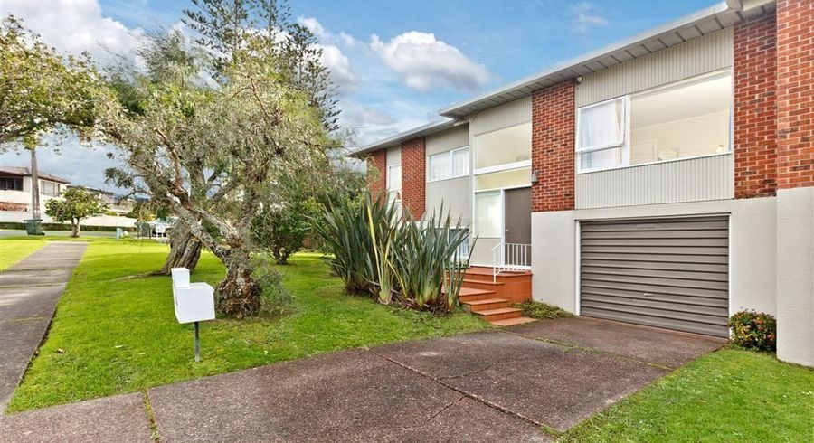  at 2 Prospect Terrace, Milford, North Shore City, Auckland
