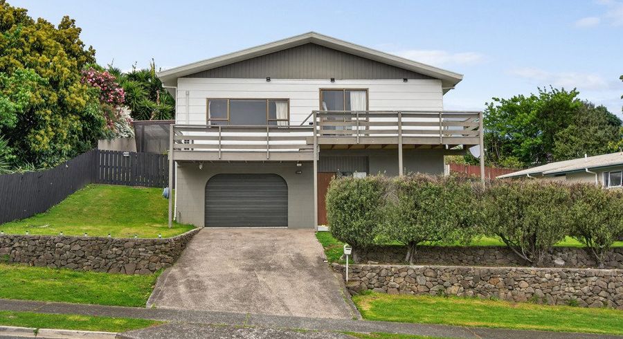  at 11 Dunton Drive, Welcome Bay, Tauranga, Bay Of Plenty