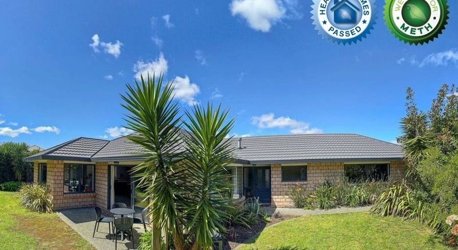  at 22 Leanne Way, Waikanae Beach, Waikanae