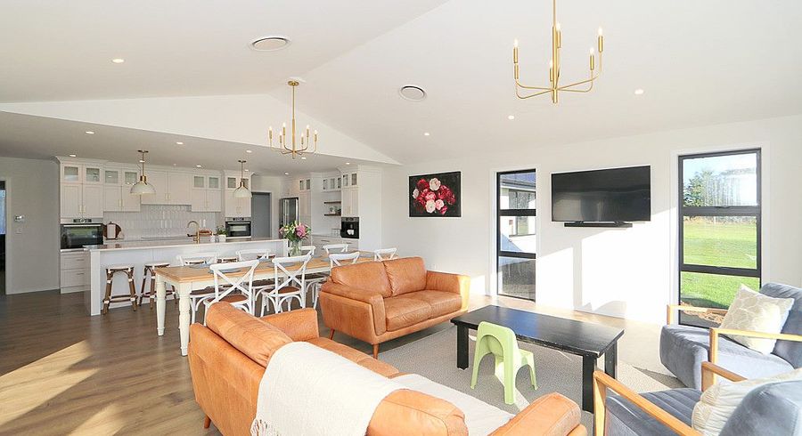  at 66 Sunrise Drive, Seaward Bush, Invercargill
