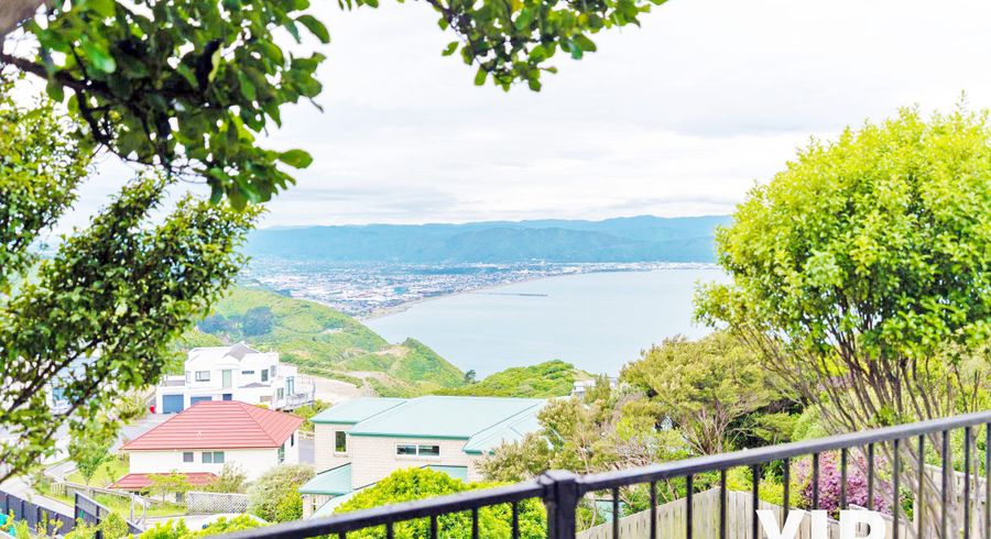  at 5 Bennett Grove, Newlands, Wellington, Wellington