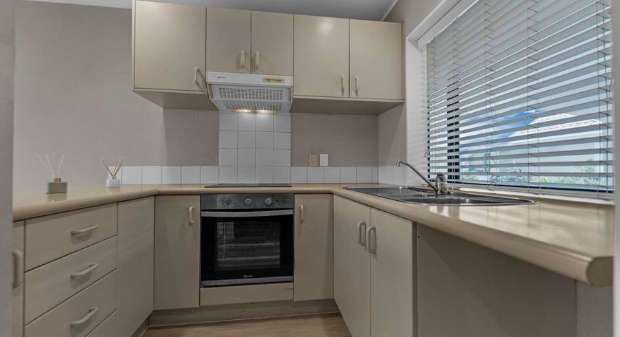  at 5/77 St George Street, Papatoetoe, Manukau City, Auckland