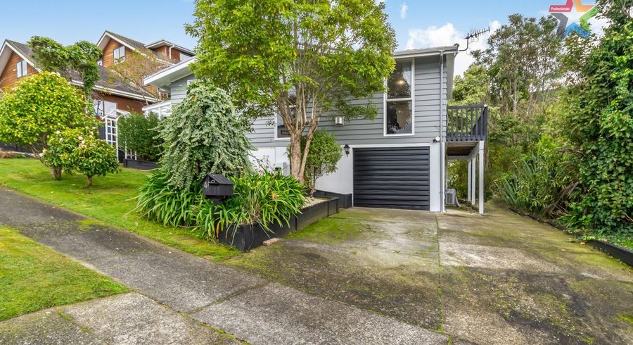  at 4 Westpoint Avenue, Harbour View, Lower Hutt