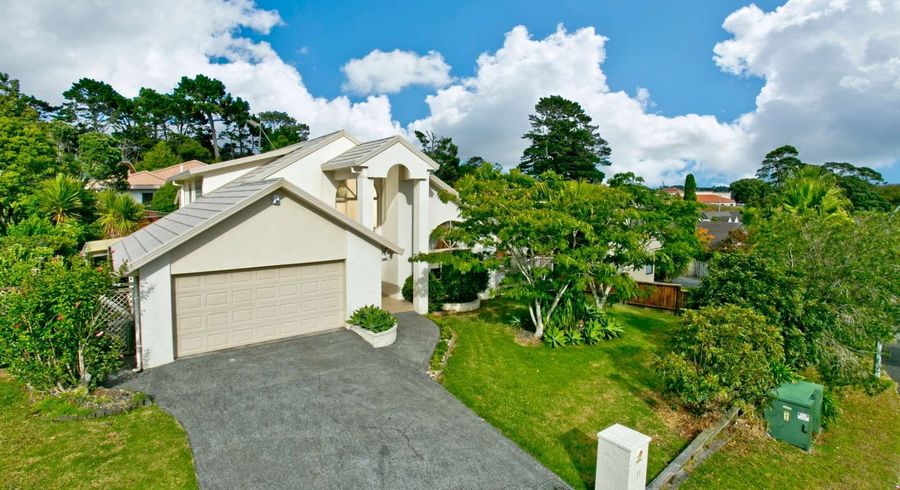  at 11 Bushlands Park Drive, Albany, Auckland
