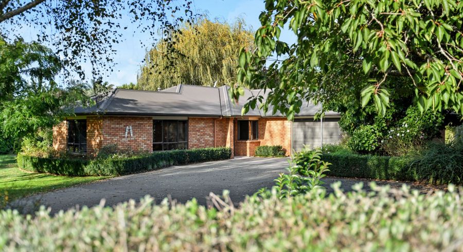  at 22 Lowe Road, Hamilton