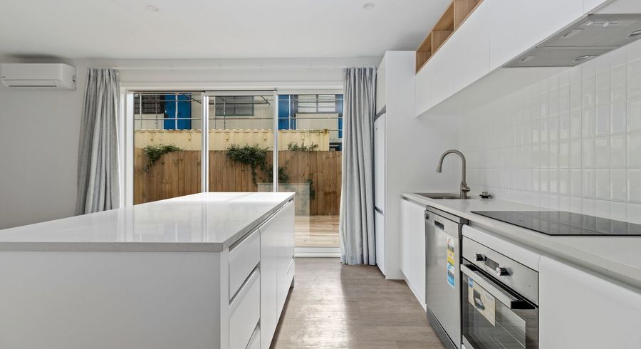  at 5/28 RM C Cameron Road, Hamilton East, Hamilton, Waikato
