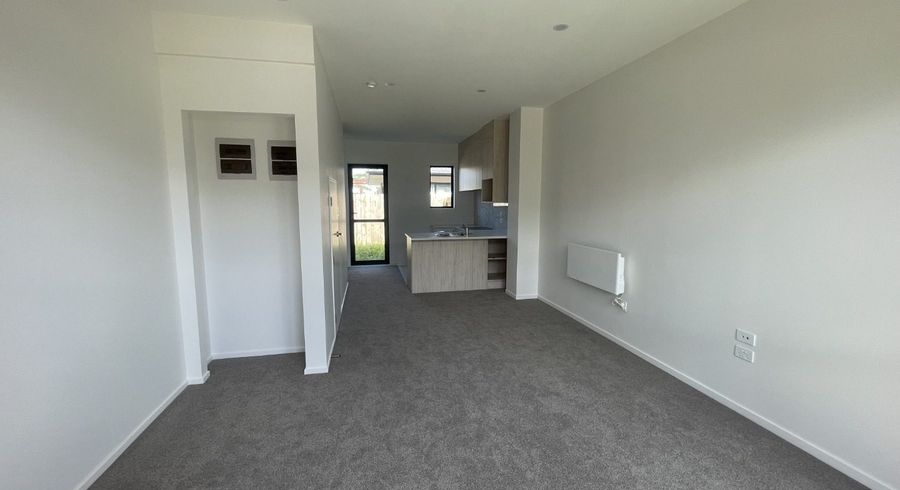  at 14 Aumarire Lane, Favona, Auckland