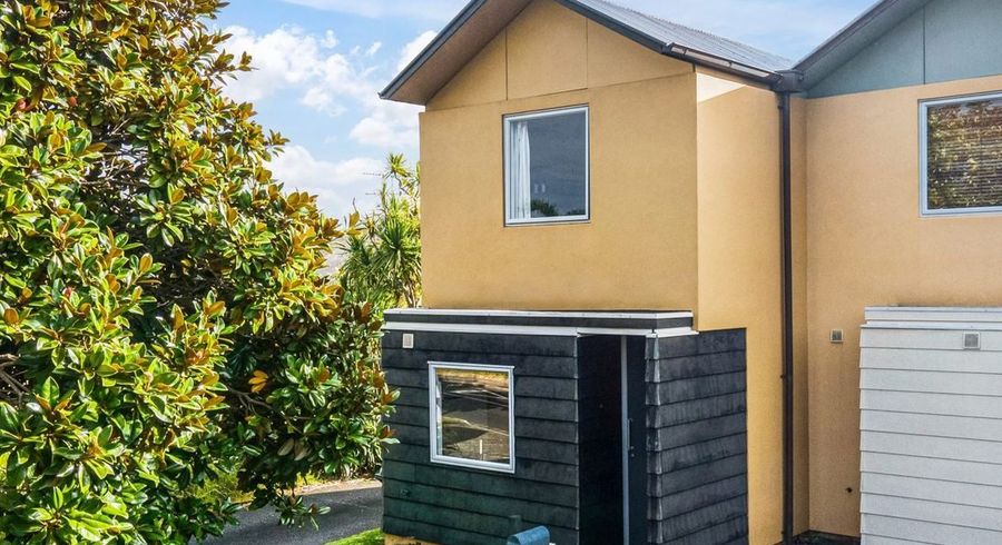  at 6 Haven Drive, East Tamaki, Auckland