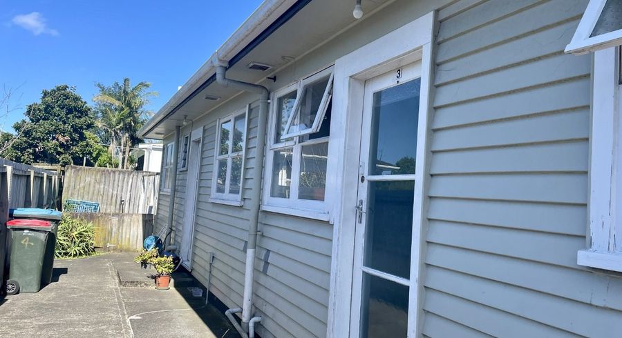  at 289 Mount Wellington Highway, Mount Wellington, Auckland