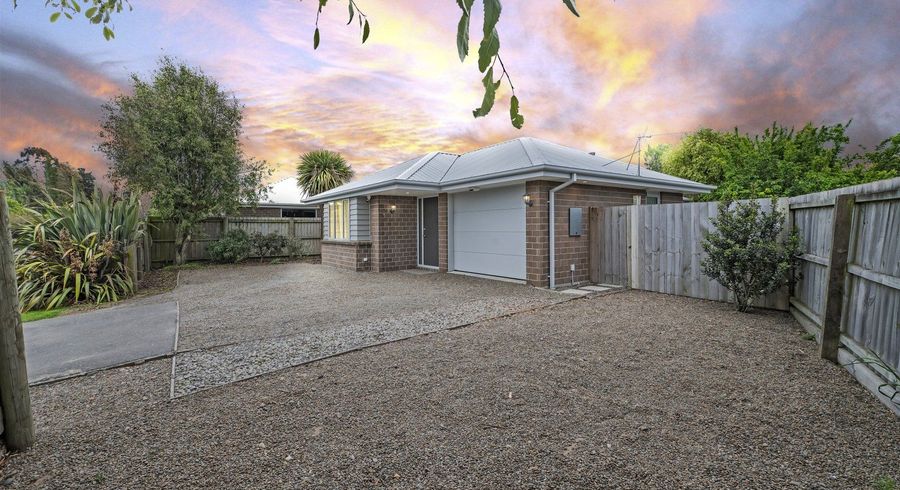  at 8A Tramway Road, Darfield