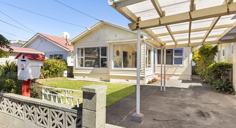  at 38 Rex Street, Miramar, Wellington