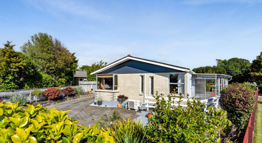  at 22 Waiwera Place, Merrilands, New Plymouth