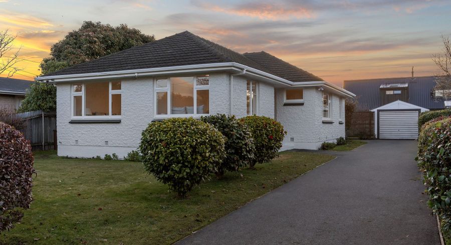  at 51 Liverton Crescent, Bishopdale, Christchurch City, Canterbury
