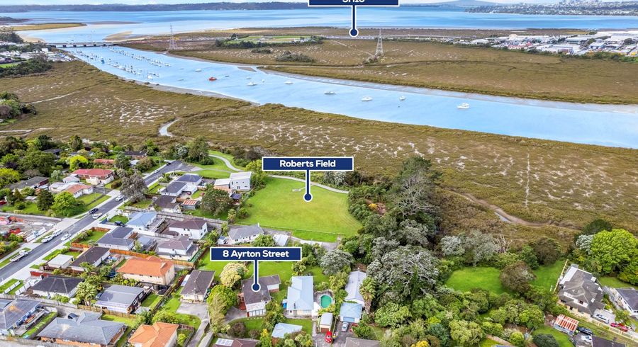  at 8 Ayrton Street, Te Atatu South, Auckland