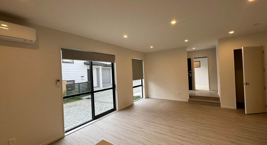  at 9D Milliken Avenue, Mount Roskill, Auckland City, Auckland