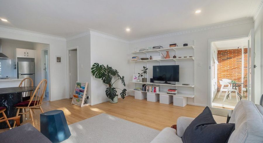  at 1/9 Pickens Crescent, Mount Albert, Auckland City, Auckland