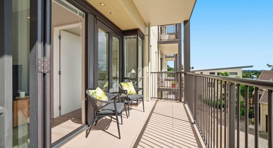  at B 203/525 East Coast Road, Browns Bay, North Shore City, Auckland