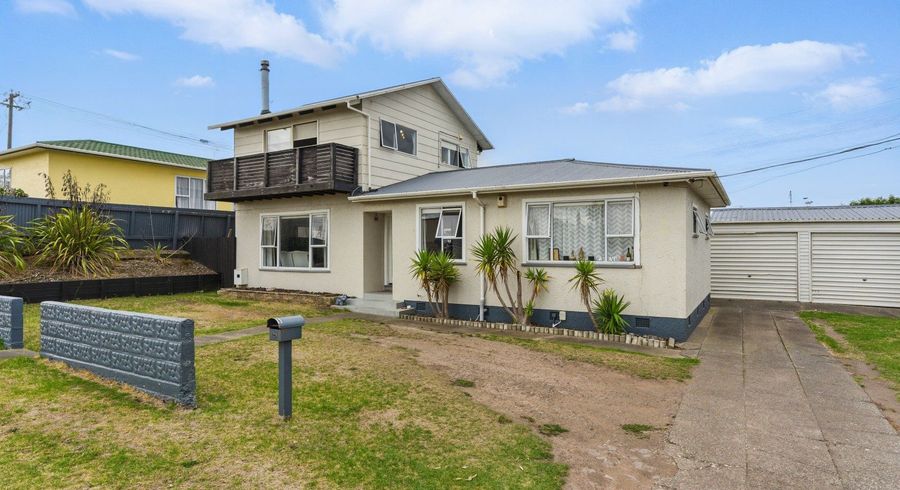  at 28 Miro Street, Castlecliff, Whanganui, Manawatu / Whanganui