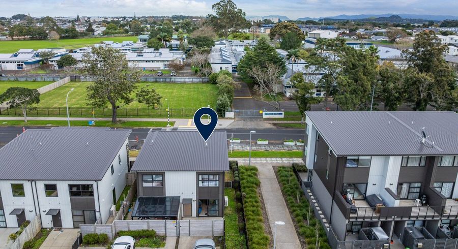  at 22 Bader Drive, Mangere, Manukau City, Auckland