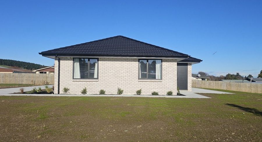  at 8 Kahikatea Drive, Gore, Gore, Southland