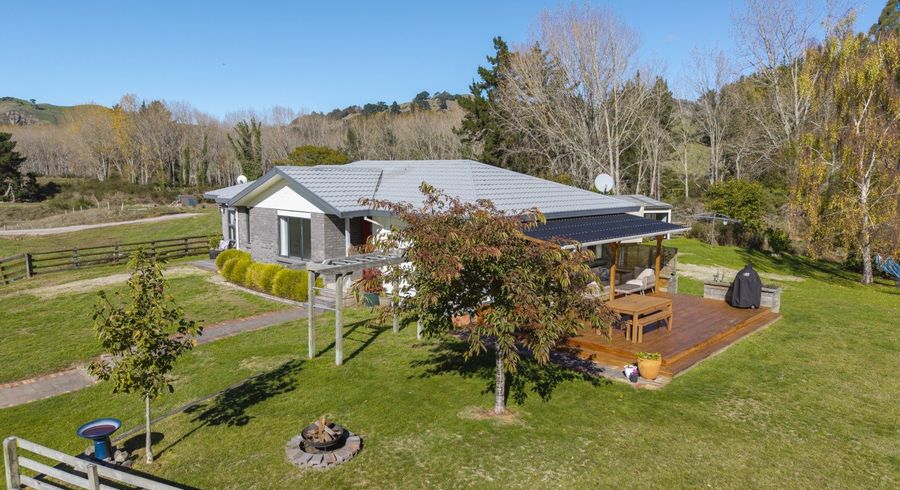  at 2/504 Mapara Road, Acacia Bay, Taupo, Waikato