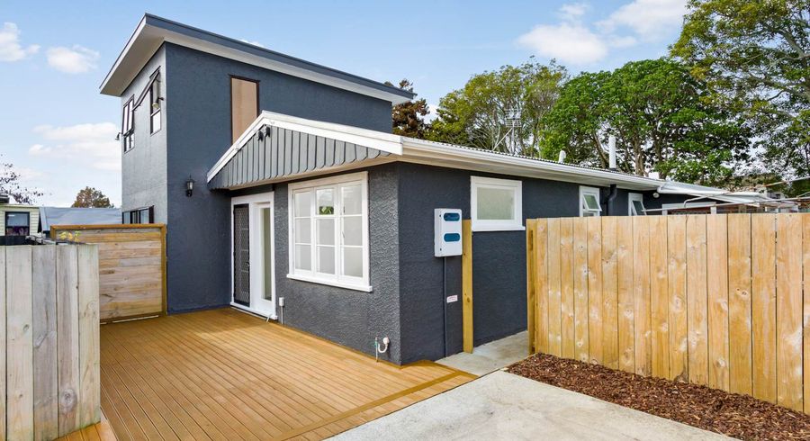  at 3 Vanguard Road, Kelston, Auckland
