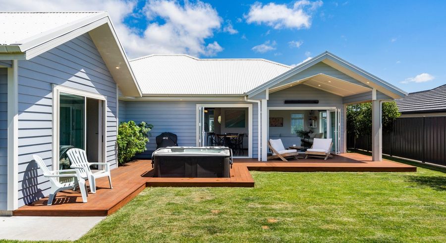  at 7 Leslie Court, Havelock North
