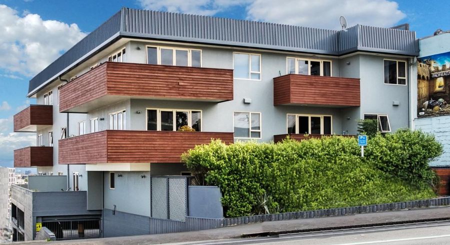  at 6/39 Mount Eden Road, Grafton, Auckland City, Auckland