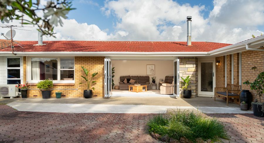  at 1 Winspear Place, Papatoetoe, Manukau City, Auckland