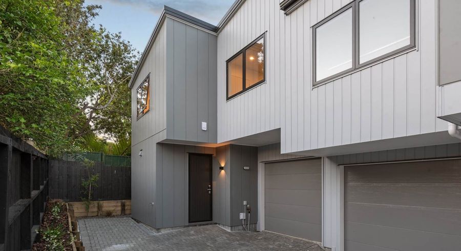  at 29D Mirrabooka Avenue, Botany Downs, Manukau City, Auckland