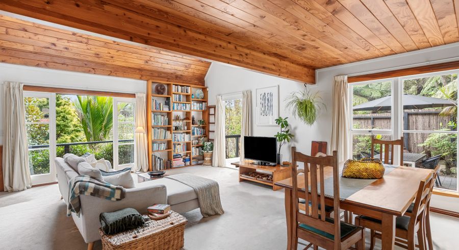  at 58 Opanuku Road, Henderson Valley, Waitakere City, Auckland