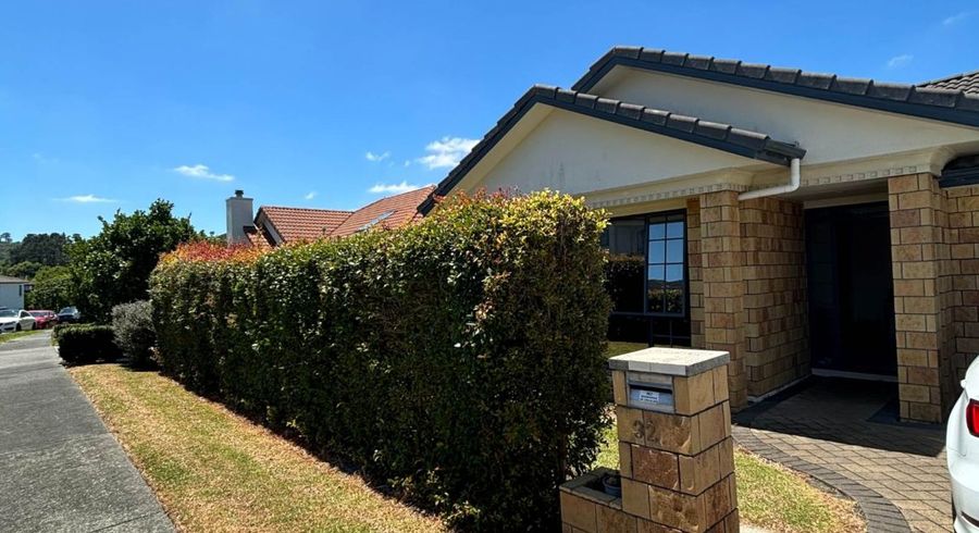  at 32 Topland Drive, Flat Bush, Manukau City, Auckland