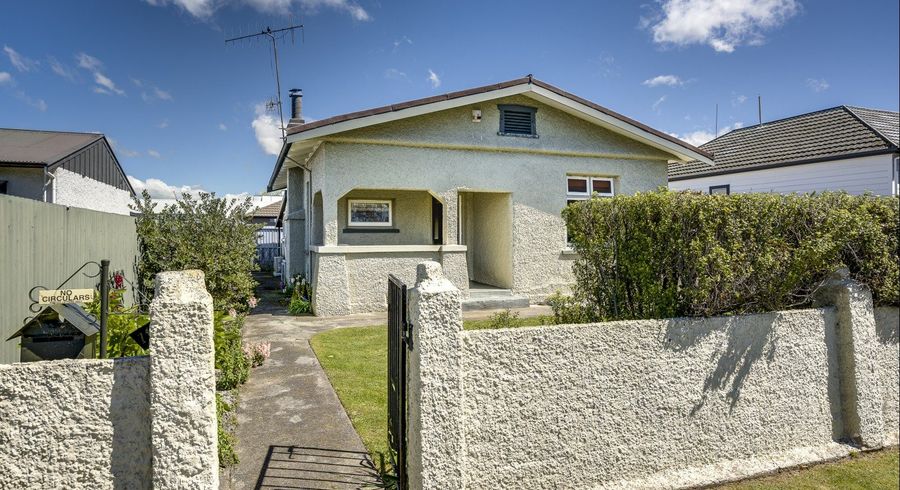  at 710 Queen Street West, Saint Leonards, Hastings, Hawke's Bay