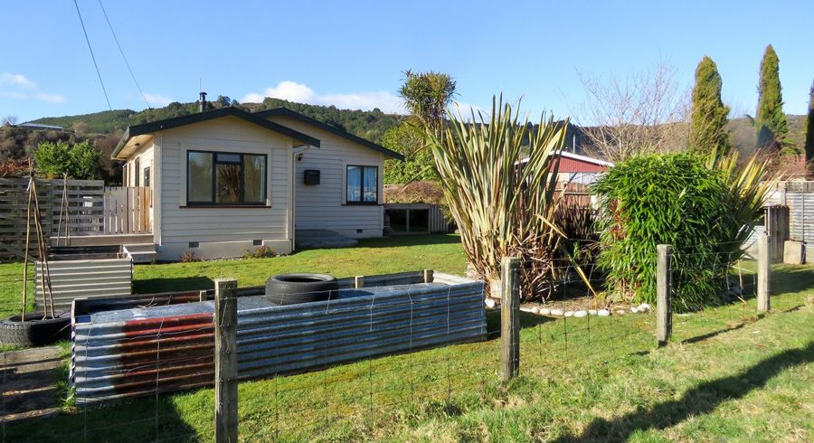  at 7 Main Street, Reefton, Buller, West Coast