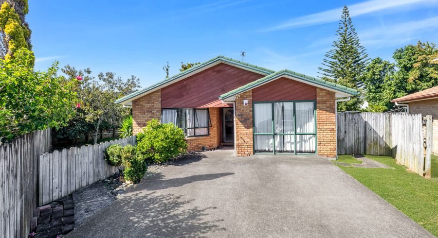  at 16 Matilda Place, Weymouth, Manukau City, Auckland