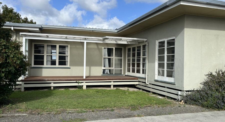  at 1/23 Joseph Street, West End, Palmerston North, Manawatu / Whanganui